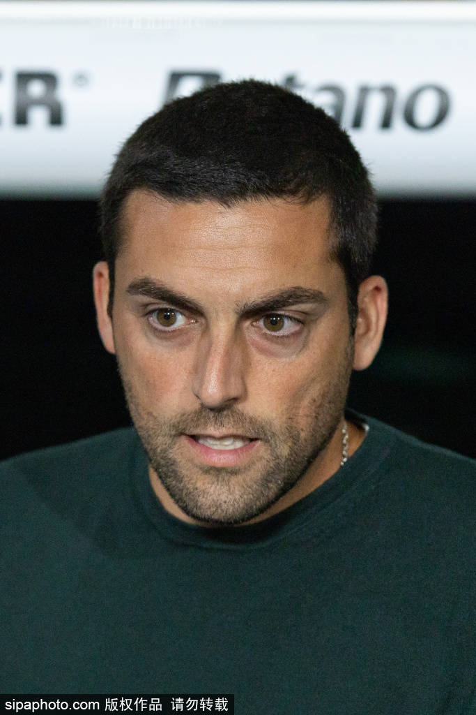 络上引发热, 期待着球队 络上引发热, 期待着球队