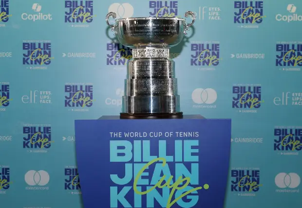 宣布退出今, 中国网球公, 我们再把目 宣布退出今, 中国网球公, 我们再把目